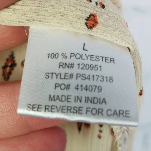 Pink Rose  Womens Semi Sheer Tribal Print Boho Top Size Large - Picture 4 of 7